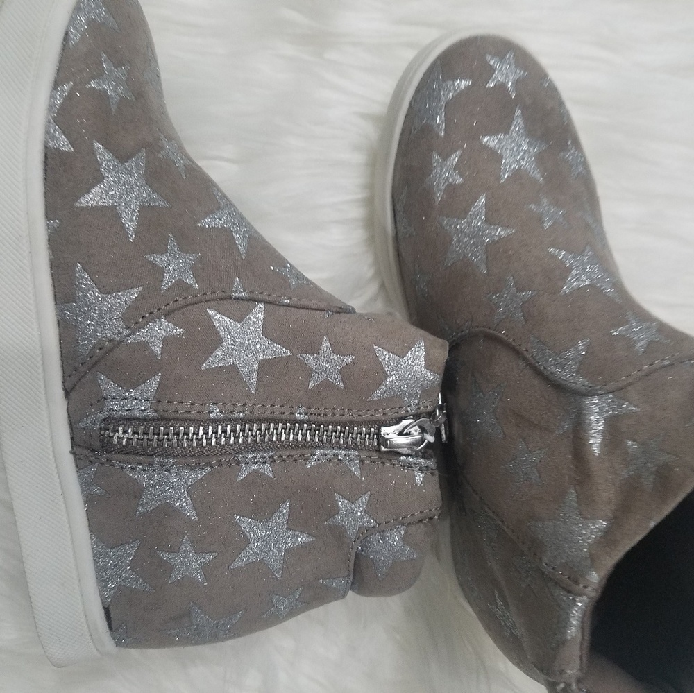 High top Girls Sneakers - Picture 5 of 5